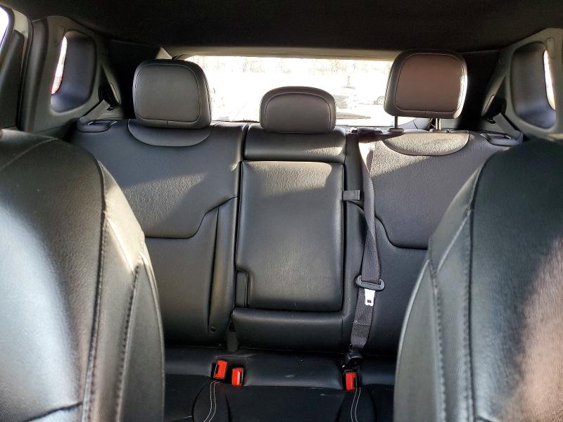 Фото 10 - JEEP COMPASS