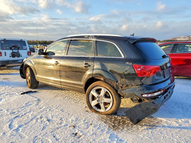 Фото 2 - AUDI Q7