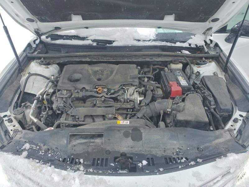 Фото 11 - TOYOTA CAMRY