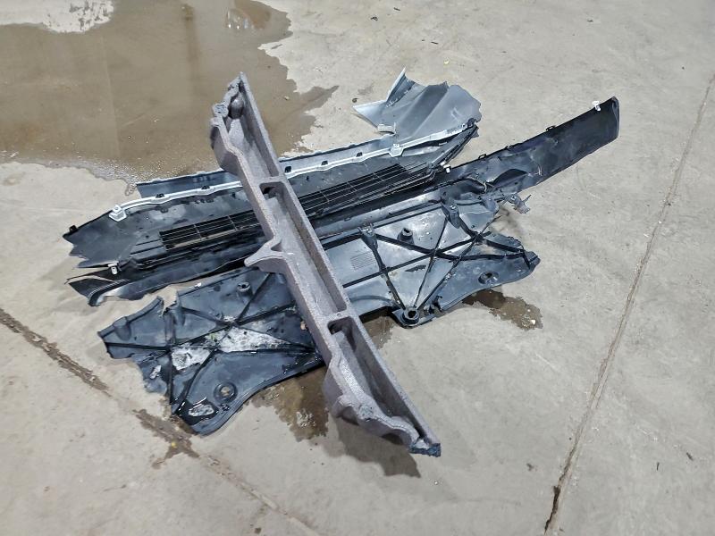 Фото 12 - MERCEDES-BENZ E-CLASS