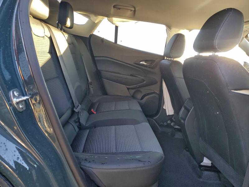 Фото 10 - CHEVROLET TRAX