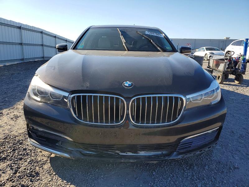 Фото 5 - BMW 7 SERIES