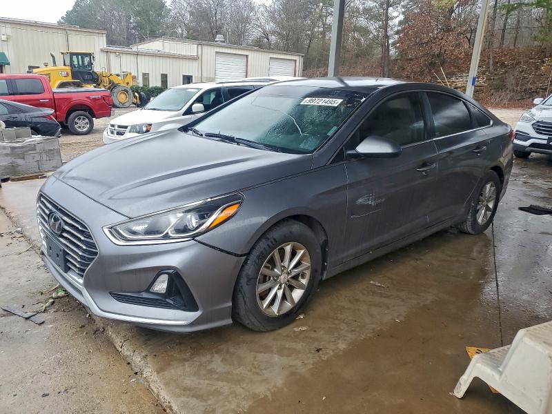 Фото 1 - HYUNDAI SONATA