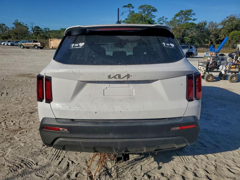 Фото 6 - KIA SORENTO