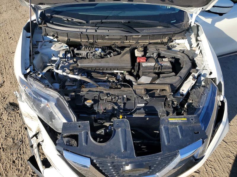 Фото 12 - NISSAN ROGUE