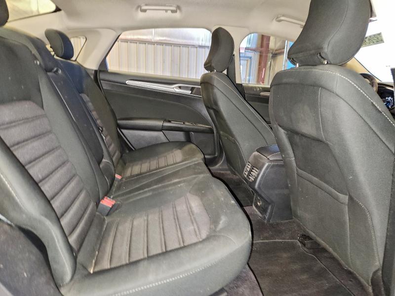 Фото 10 - FORD FUSION