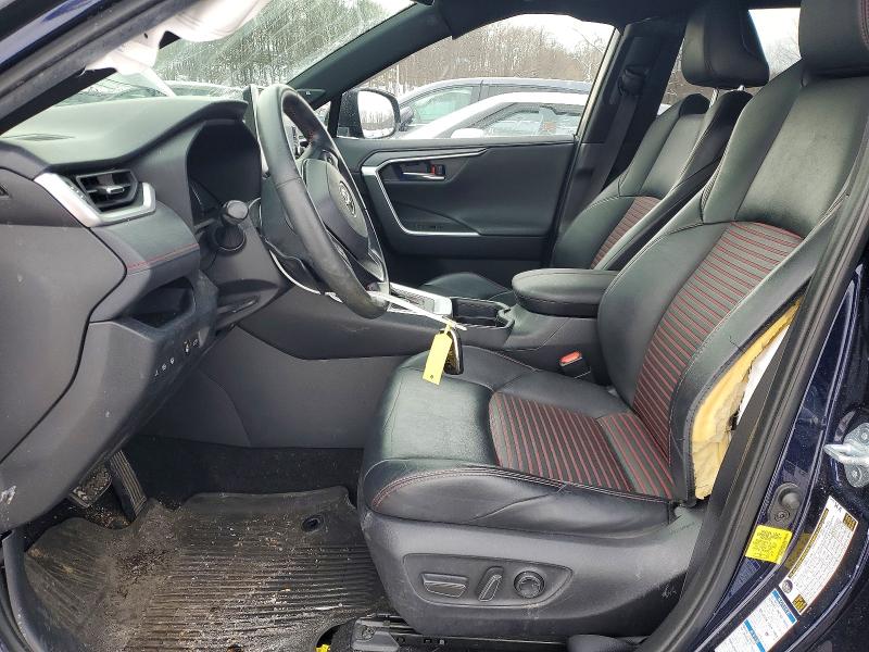 Фото 7 - TOYOTA RAV4