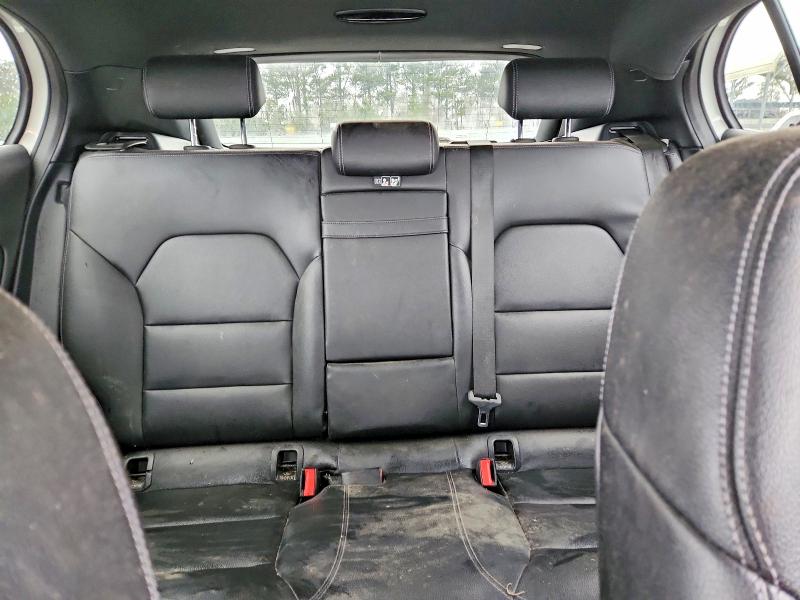 Фото 10 - MERCEDES-BENZ GLA-CLASS