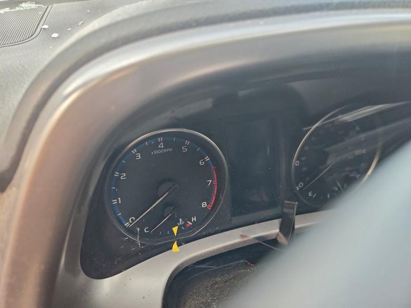 Фото 9 - TOYOTA RAV4