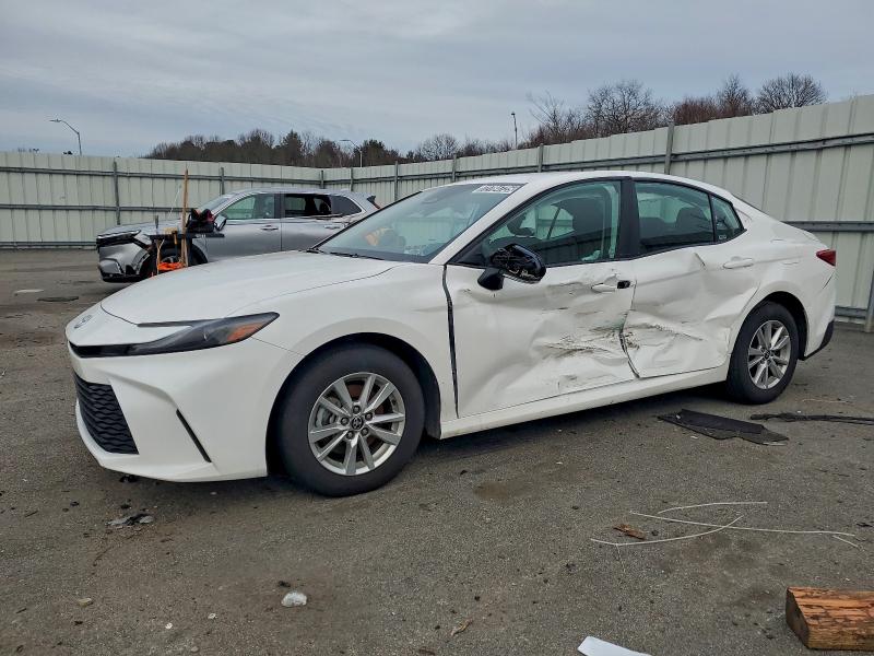 Фото 1 - TOYOTA CAMRY