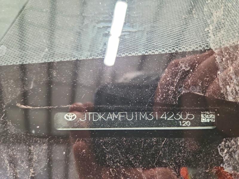 Фото 12 - TOYOTA PRIUS