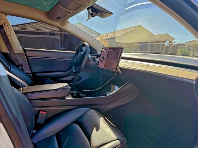 Фото 5 - TESLA MODEL 3