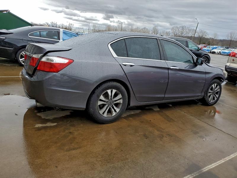 Фото 3 - HONDA ACCORD