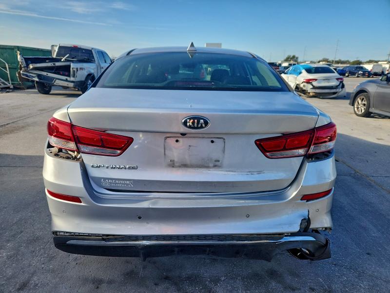 Фото 6 - KIA OPTIMA