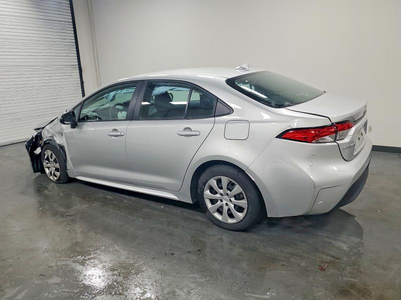 Фото 2 - TOYOTA COROLLA