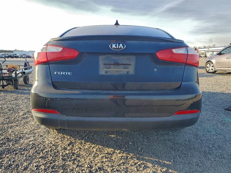 Фото 6 - KIA FORTE