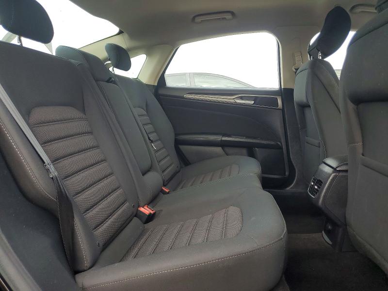 Фото 10 - FORD FUSION