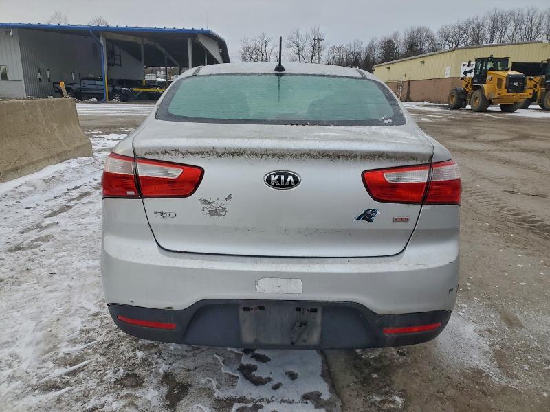 Фото 6 - KIA RIO