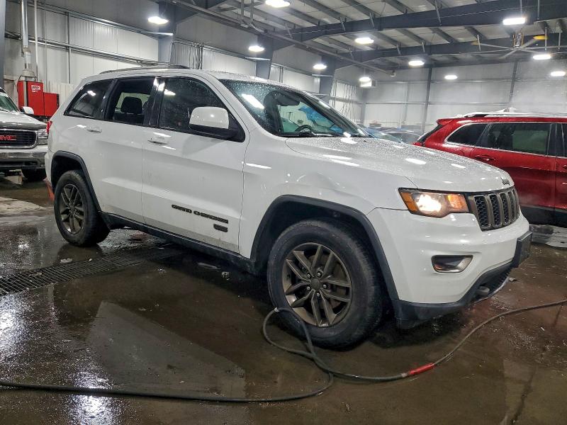 Фото 4 - JEEP GRAND CHER