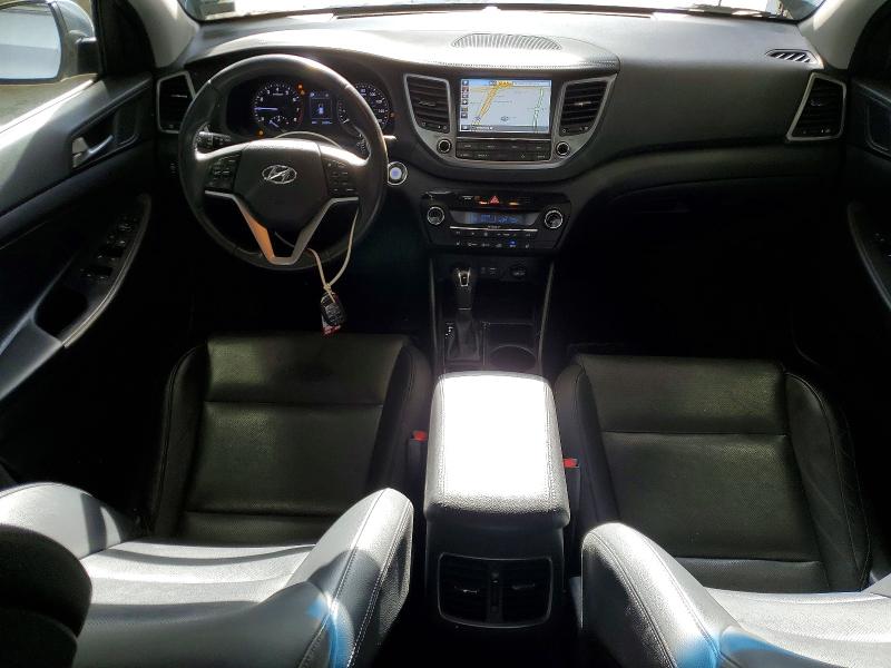 Фото 8 - HYUNDAI TUCSON