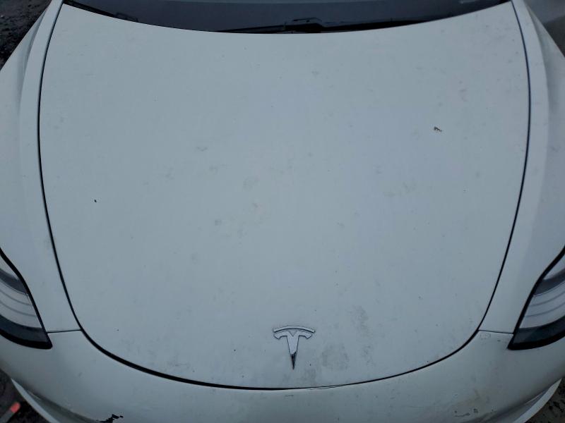 Фото 11 - TESLA MODEL 3