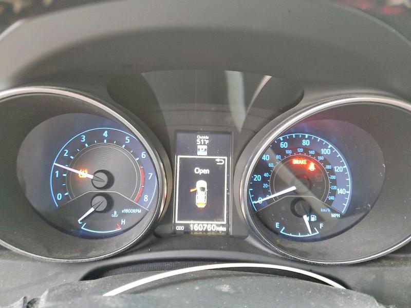 Фото 9 - TOYOTA COROLLA