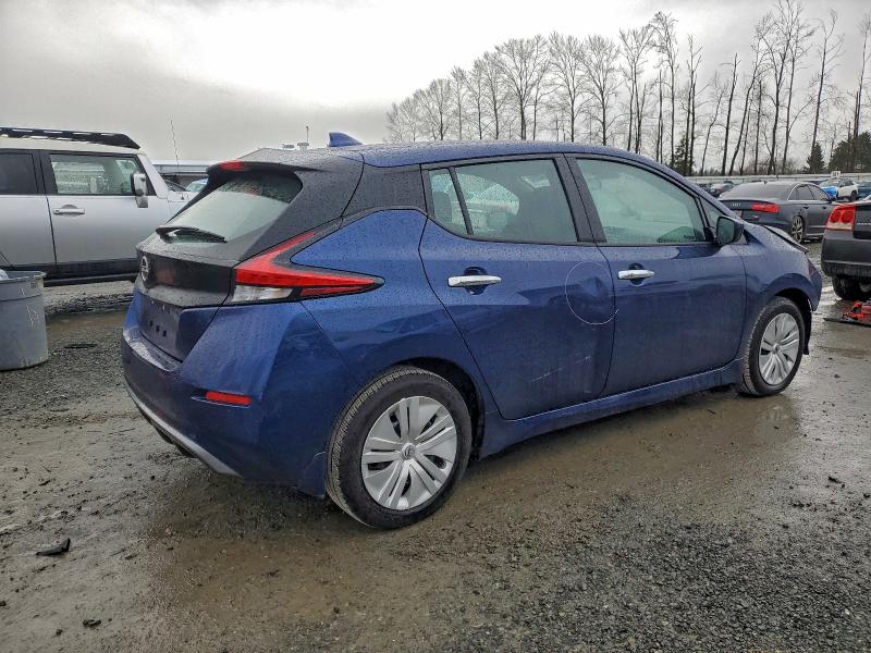 Фото 3 - NISSAN LEAF