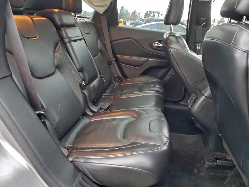 Фото 11 - JEEP GRAND CHER