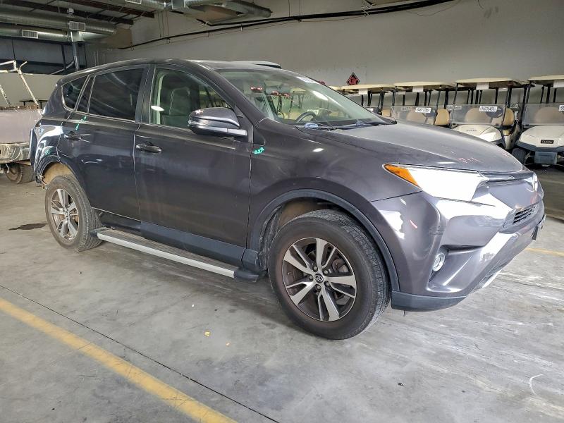 Фото 4 - TOYOTA RAV4