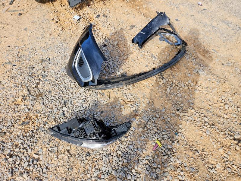 Фото 13 - KIA SORENTO