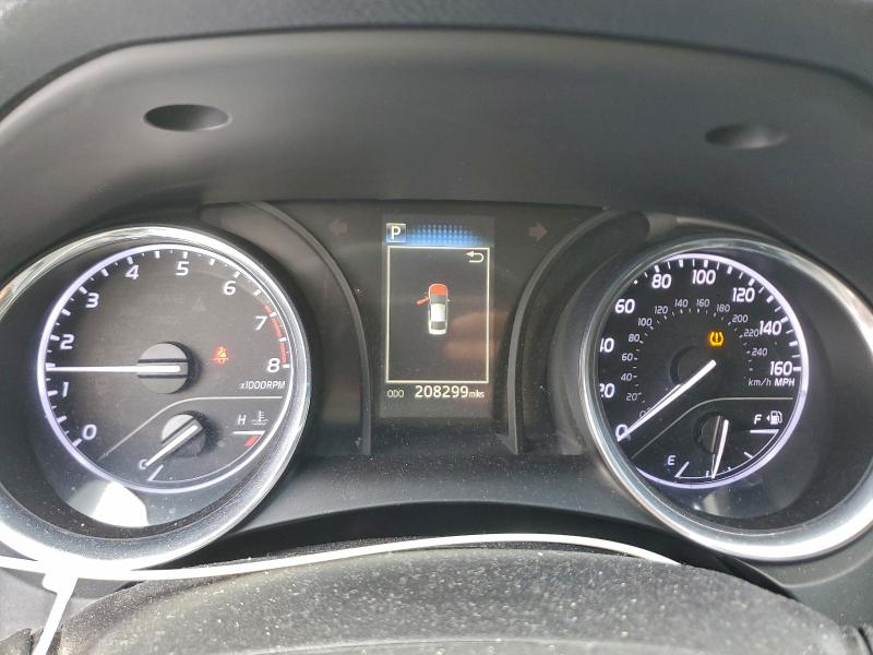 Фото 9 - TOYOTA CAMRY