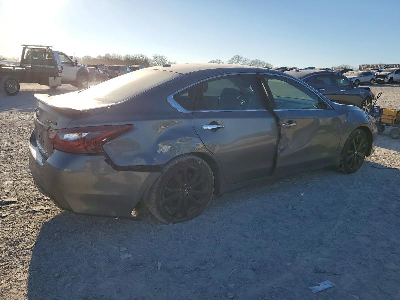 Фото 3 - NISSAN ALTIMA