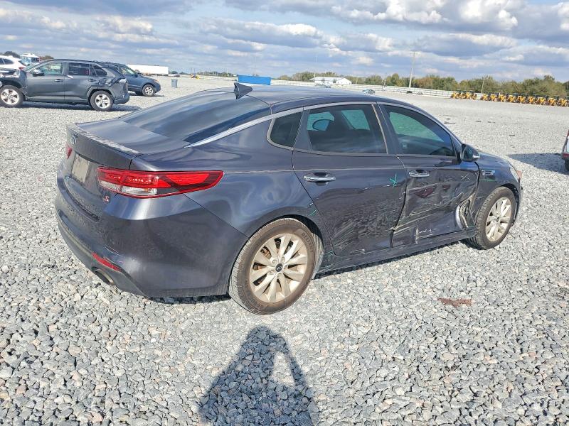 Фото 3 - KIA OPTIMA