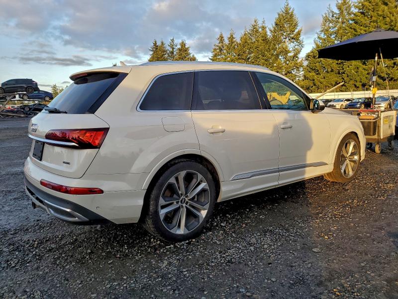 Фото 3 - AUDI Q7