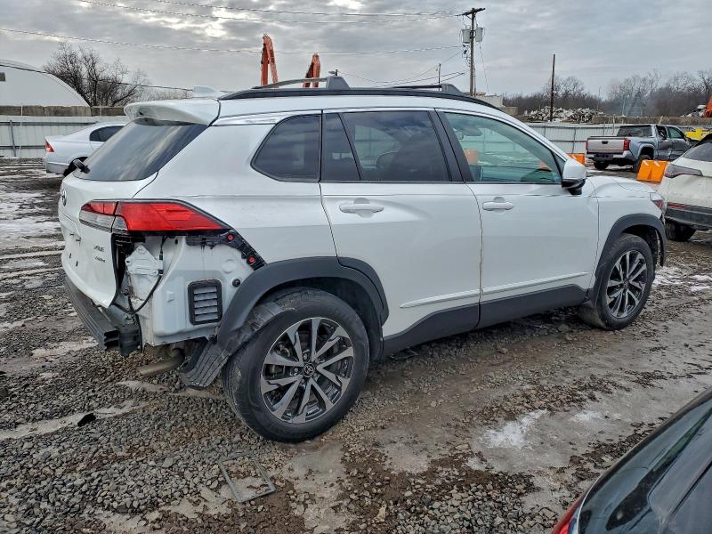 Фото 3 - TOYOTA COROLLA CR