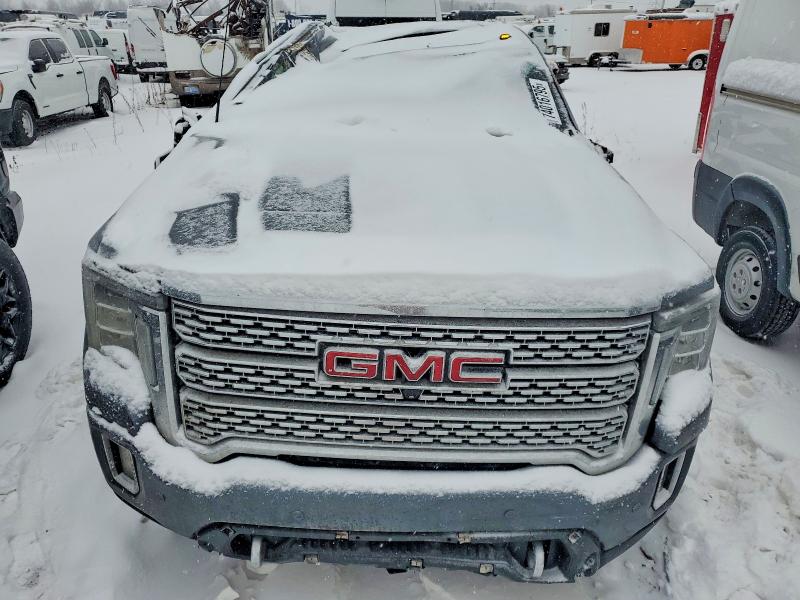 Фото 11 - GMC SIERRA