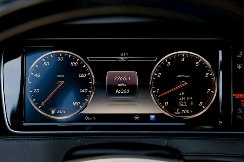 MERCEDES-BENZ ALL OTHER 2017 VIN WDDUX8FB4HA334046