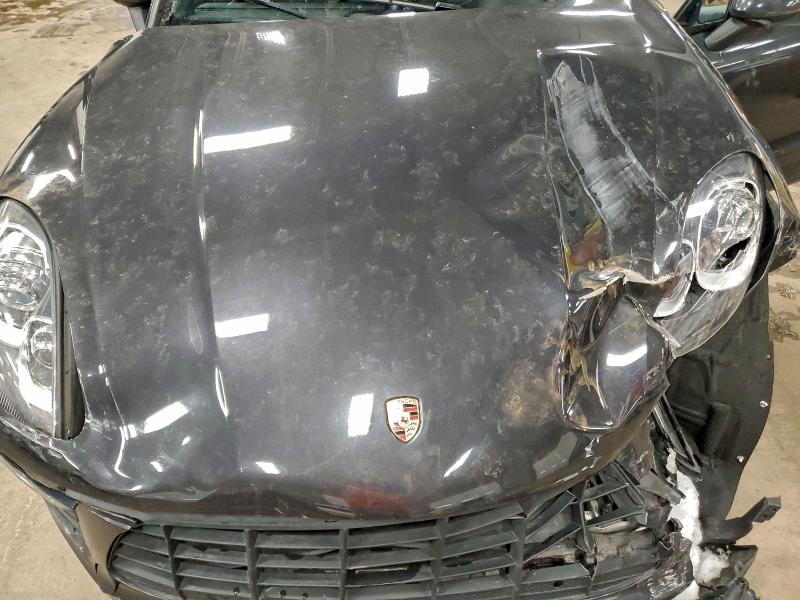 Фото 12 - PORSCHE MACAN