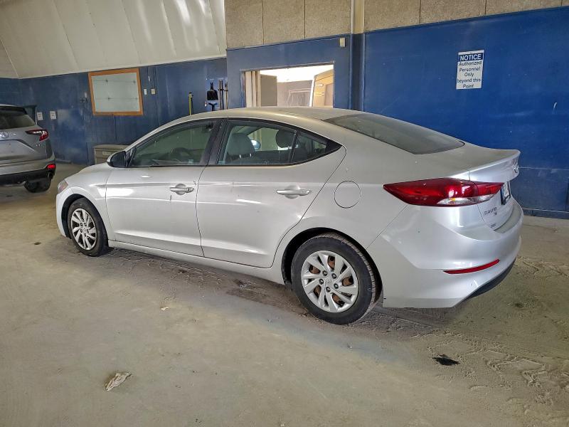 Фото 2 - HYUNDAI ELANTRA