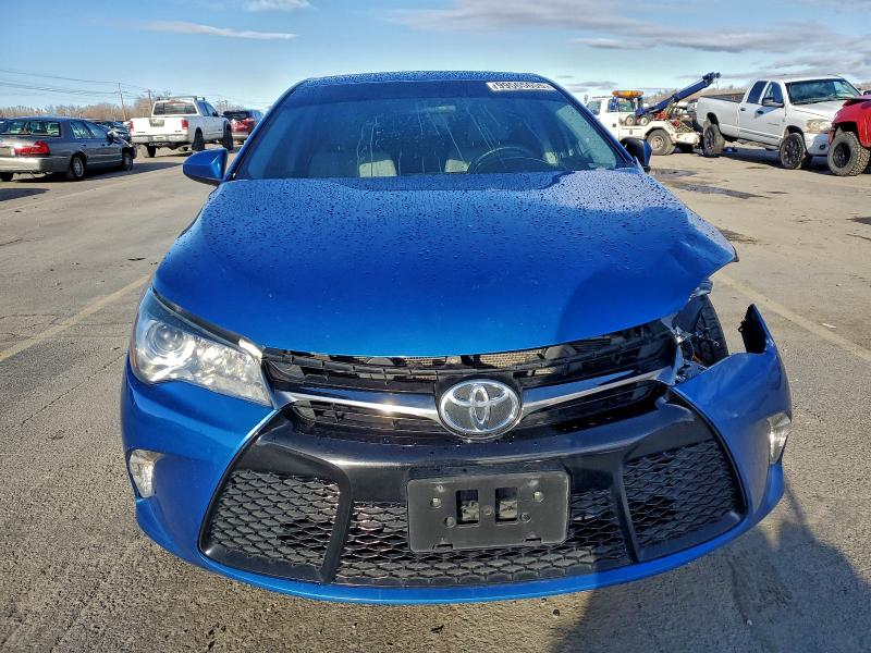 Фото 5 - TOYOTA CAMRY