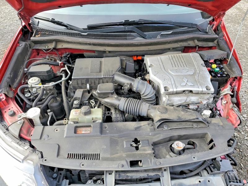 Фото 12 - MITSUBISHI OUTLANDER