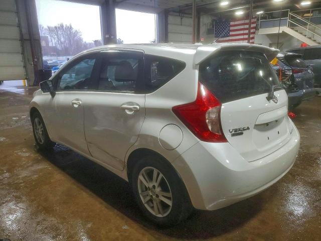 Фото 2 - NISSAN VERSA