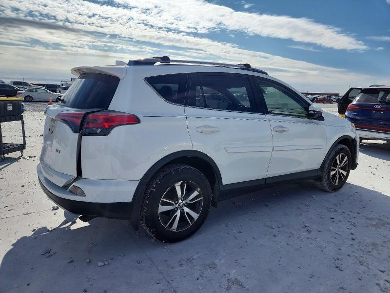 Фото 3 - TOYOTA RAV4