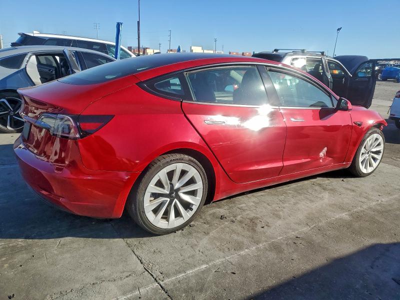 Фото 3 - TESLA MODEL 3