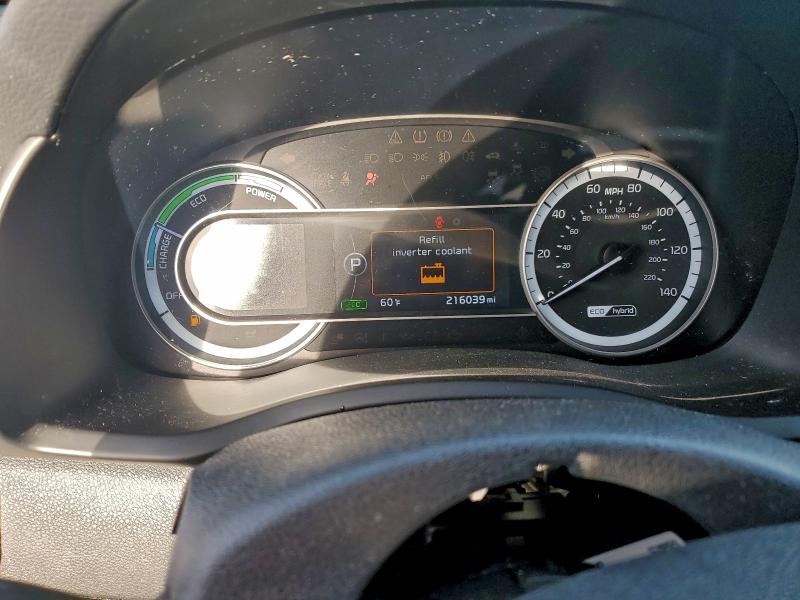 Фото 9 - KIA NIRO