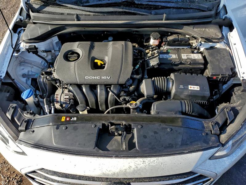 Фото 11 - HYUNDAI ELANTRA