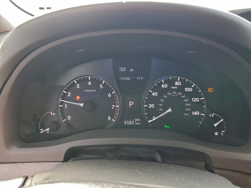 Фото 9 - LEXUS RX350