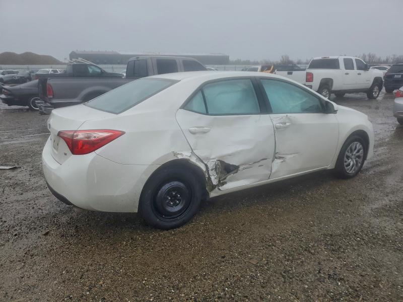 Фото 3 - TOYOTA COROLLA