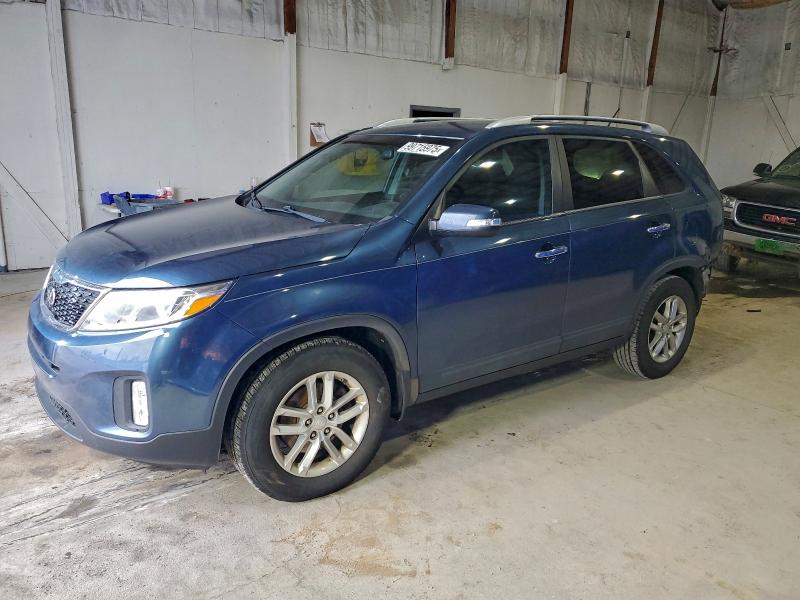 Фото 1 - KIA SORENTO