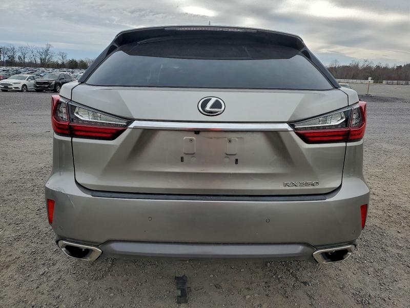 Фото 6 - LEXUS RX350